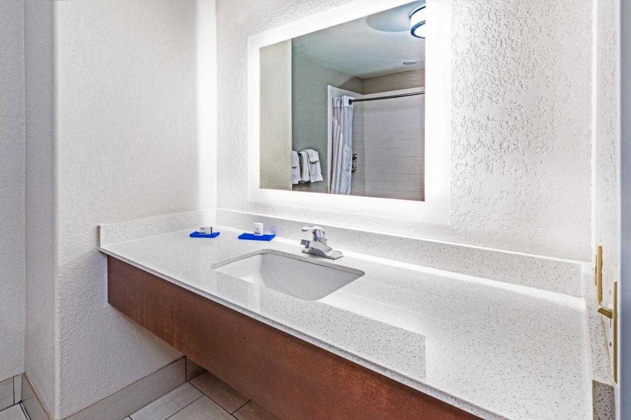 Holiday Inn Express & Suites Lafayette South By Ihg Zewnętrze zdjęcie